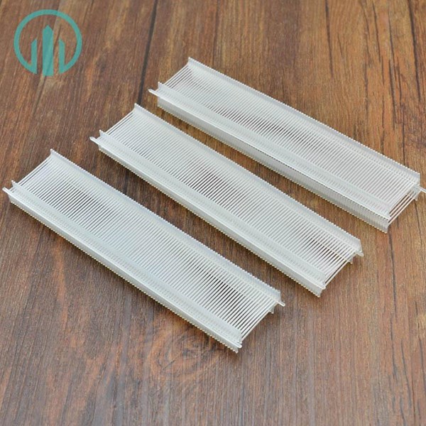 Ti Nhuyễn PP Từ 55mm – 75mm Màu Trắng – Gắn Mác Xa, Bám Chắc, Không Gây Hại Vải
