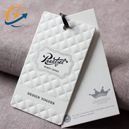 Các Mẫu In Tag Quần Áo Đẹp – In Tag Treo Quần Áo Giá Rẻ